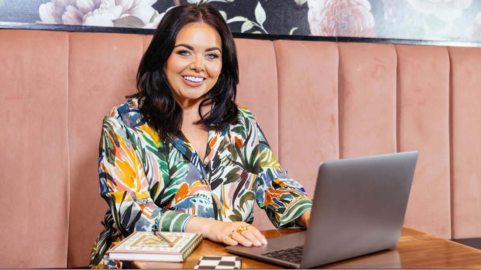 Flabbergast TV helps Scarlett Moffatt find side hustle