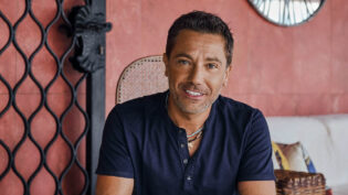 Betty takes Gino D’Acampo to Italy for ITV