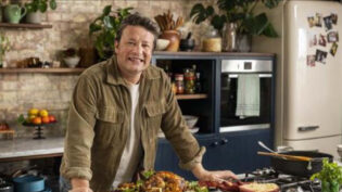 C4 cooks up Jamie Oliver air fryer show