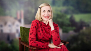 12 Yard, Wheelhouse prep Lucy Worsley quiz for C5