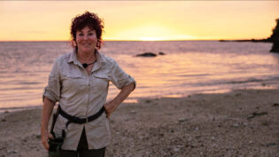 Ruby Wax heads to Madagascan island for C5