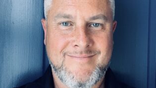 Tall Story appoints Phil Hunter exec producer
