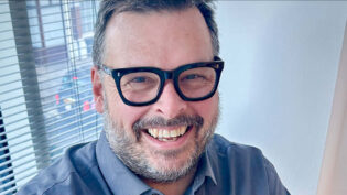 Simon Dickson to exit Label1