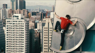 BTS: Skyscraper Live - managing risk