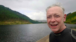 S4C orders Cwmni Da wild swimming doc