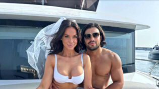 Hello Mary books Vicky Pattison wedding for E4